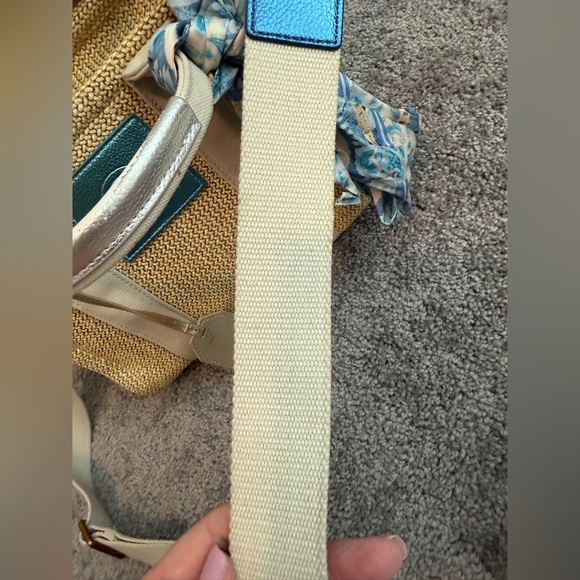 KURT GEIGER LONDON
Small Southbank Shopper Tote - Picture 14 of 16